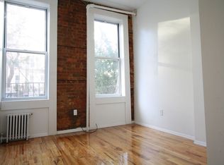 103A N 7th St, Brooklyn, NY 11249