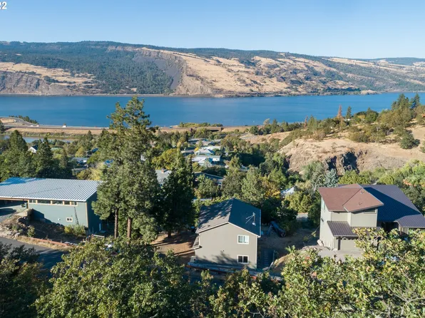 5th Ave #3, Mosier, OR 97040