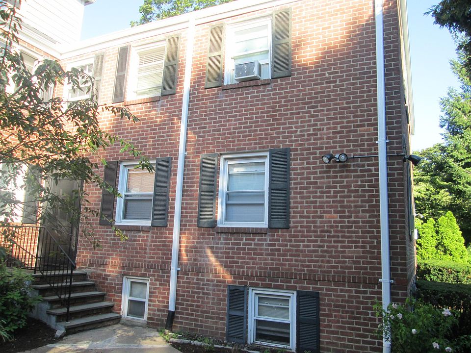 Bldg Front