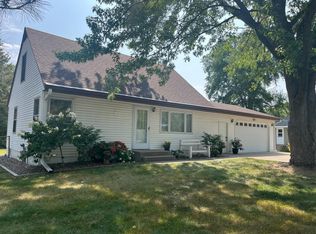 8305 Belden Blvd, Cottage Grove, MN 55016