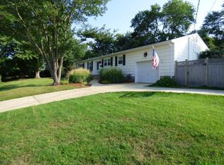 12 Pearce Ave, Eatontown, NJ 07724