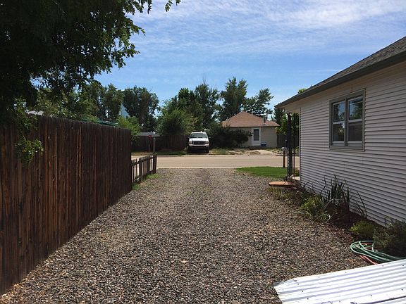 2nd image of 319 3rd St