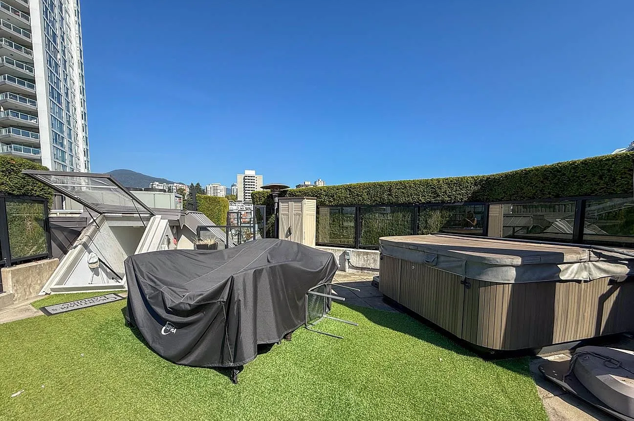 2 bed, 1158 sqft, $4,800 — Photo 1