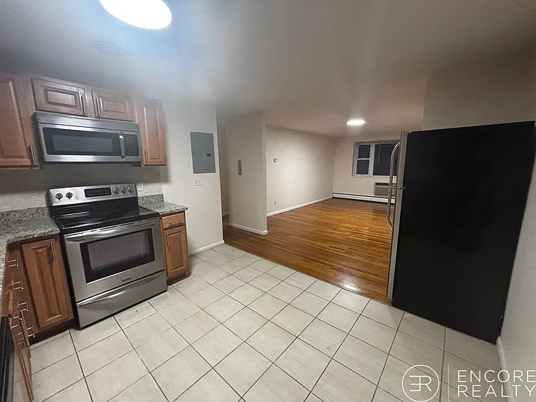 101 Babcock St #2 — Photo 10