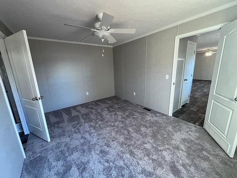 33241 Evergreen Dr — Photo 17