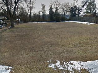 246 Roberts Cir #37, Lenoir City, TN 37772