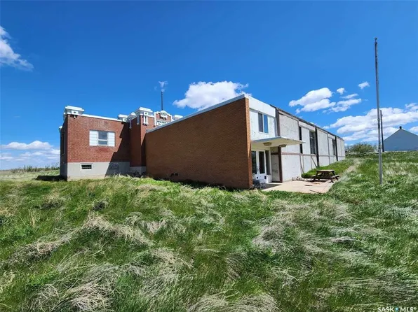 113 1st AVENUE, Mankota Rm No. 45, SK S0H 2T0