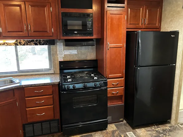 545 N Ocotillo Dr #T-30, Apache Junction, AZ 85120