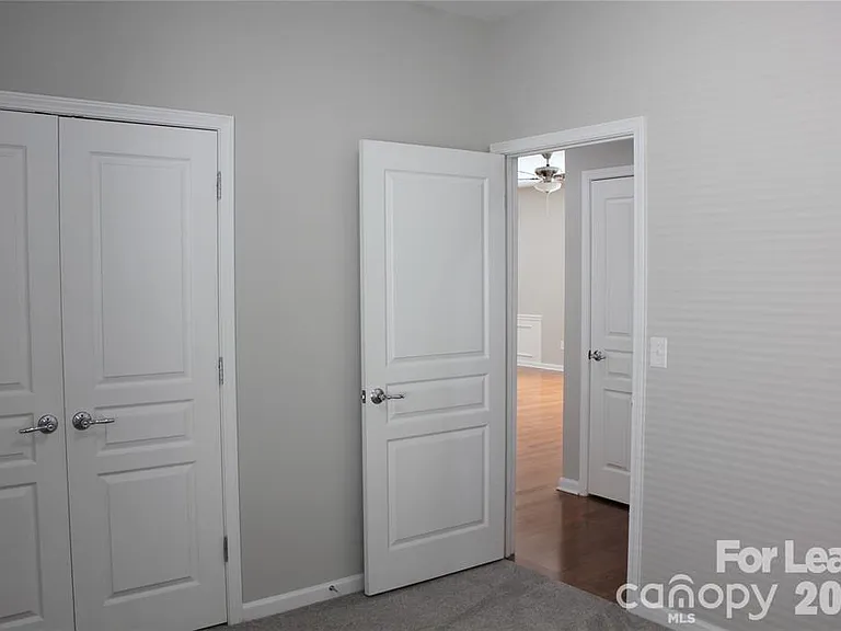 17534 Hawks View Dr — Photo 25