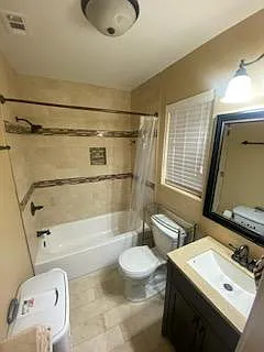 1307 Callen St — Photo 2