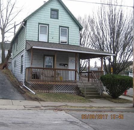 2nd image of 8 Stone St