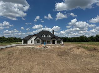 2028 Carrie Ct, Weatherford, TX 76088