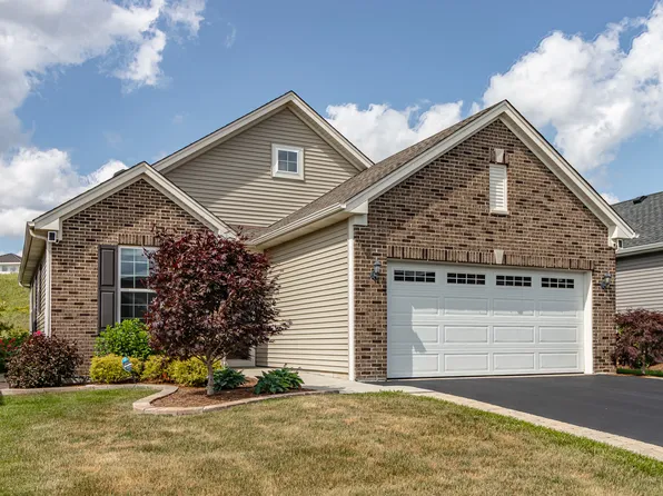 2170 Indigo Dr, Algonquin, IL 60102