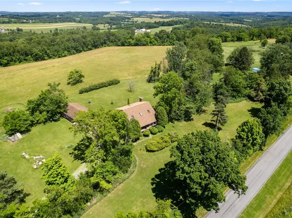 203 Wotring Rd, Washington, PA 15301