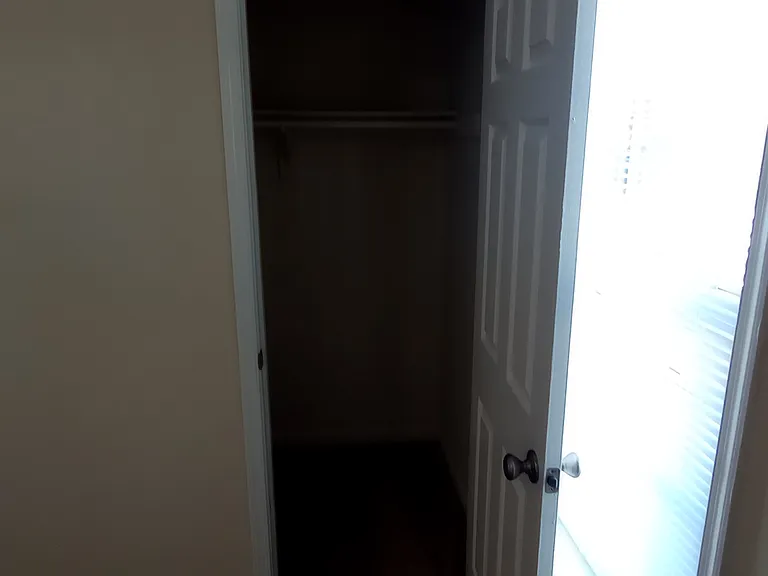 322 Dennison Ct — Photo 11