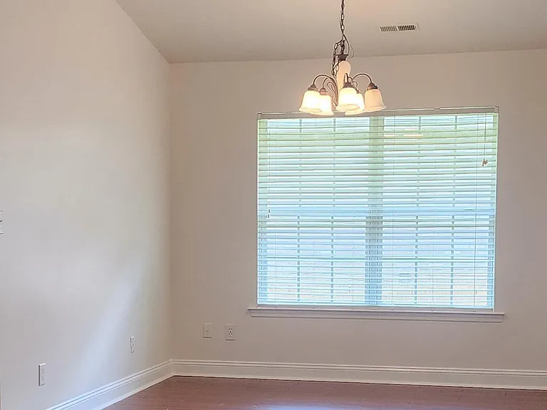 157 Alderwood Dr — Photo 8