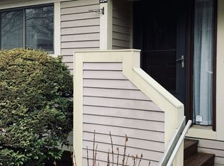 264 Opening Hill Rd, Branford, CT 06405