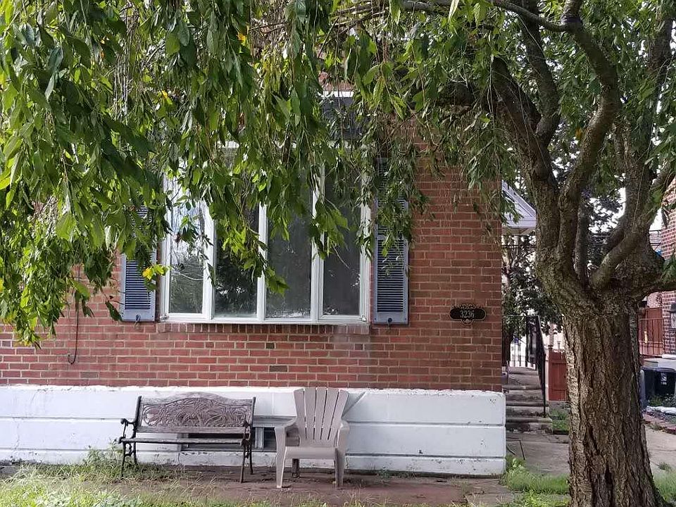 2nd image of 3236 Ryan Ave
