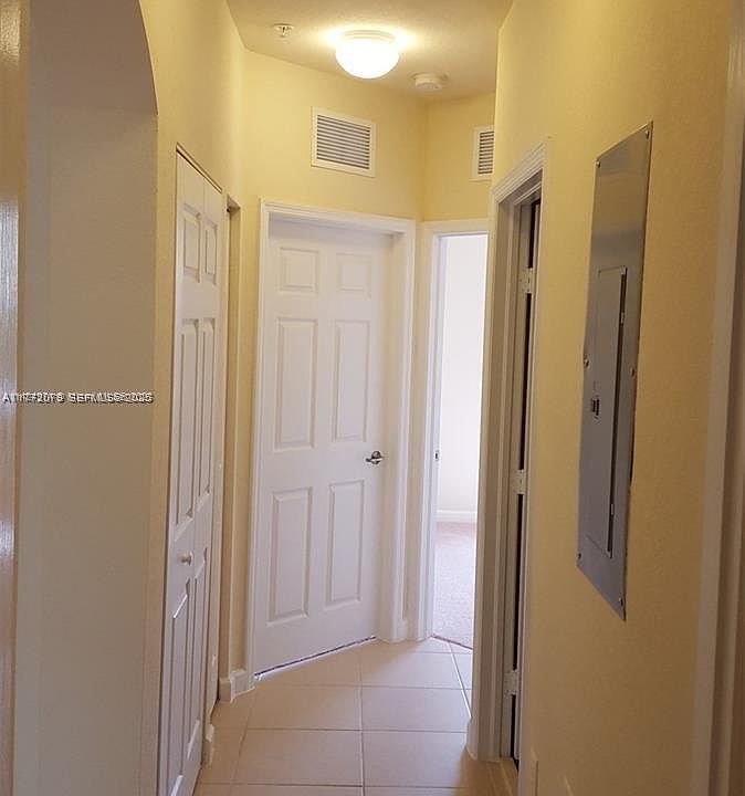 1st image of 142 SE 28th Ter Unit 7