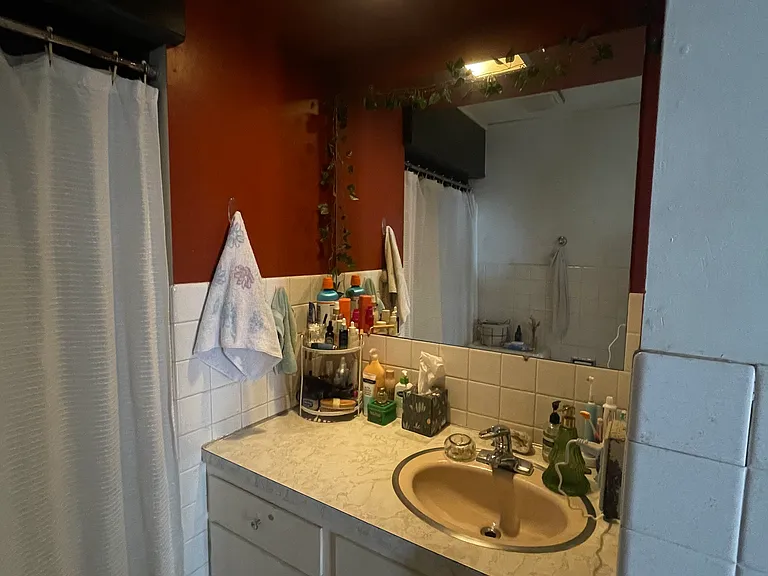 115 N Union St #A — Photo 6