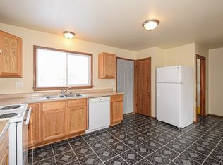 8822 Corliss Ave, Sturtevant, WI 53177