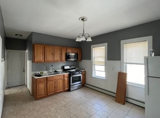 137 Hichborn St #2, Revere, MA 02151