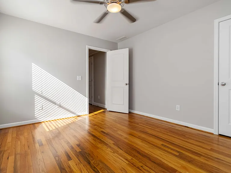 1529 Gilstrap Ln NW — Photo 19