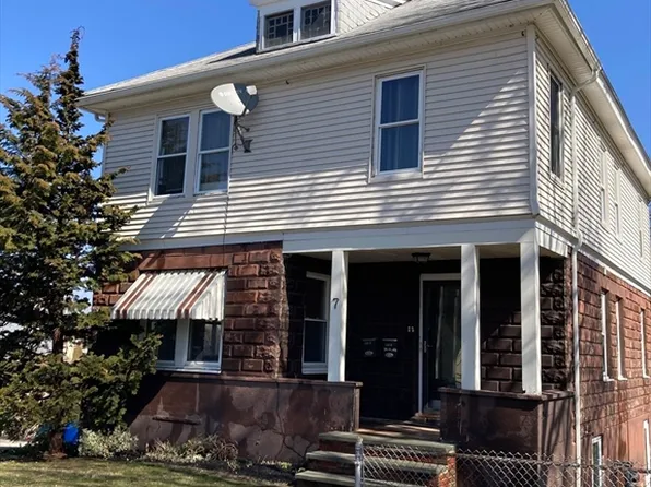 7 Wingate St, Shrewsbury, MA 01545