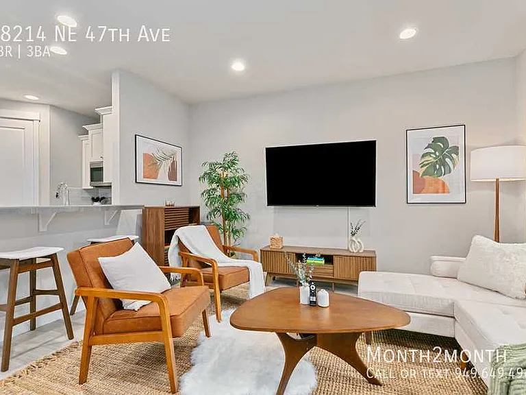 18214 NE 47th Ave — Photo 1