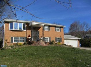 57 Red Leaf Rd, Moorestown, NJ 08057