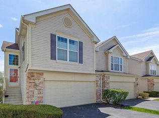 2350 Georgetown Cir, Aurora, IL 60503