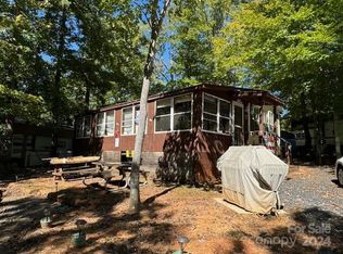 201 Deer Park Rd, Mount Gilead, NC 27306
