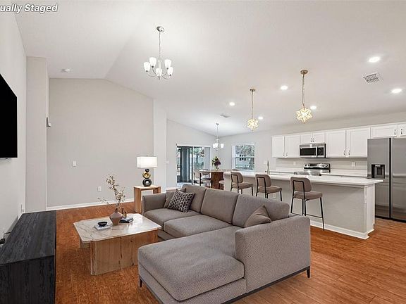 3rd image of 4910 SW 114th Street Rd