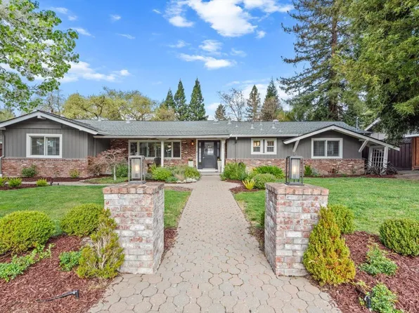 34 La Gonda Court, Danville, CA 94526