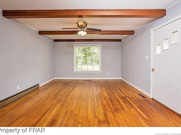 5th image of 302 Winona Ave