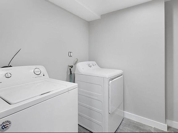 3rd image of 818 Mac Donough St #1D