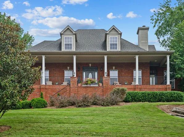 8216 W Chase Ct, Nashville, TN 37221