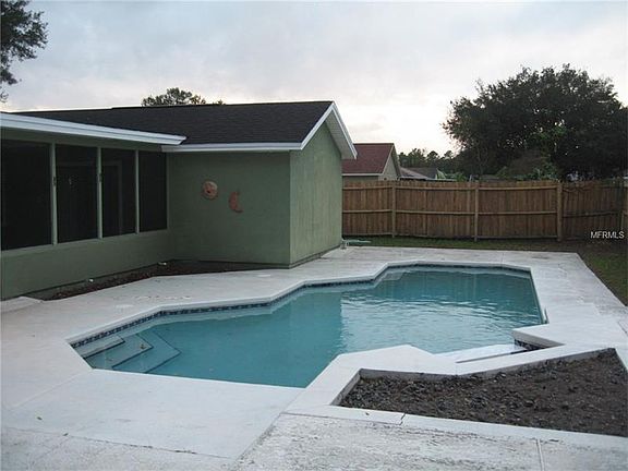 2nd image of 948 Mozart Dr