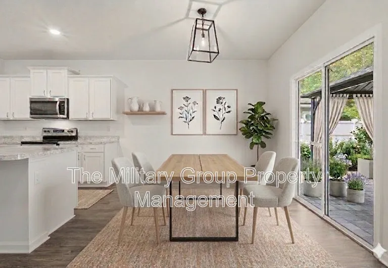 7814 Meadow Walk Ln — Photo 10