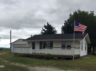 5667 State Route 84, Thomson, IL 61285