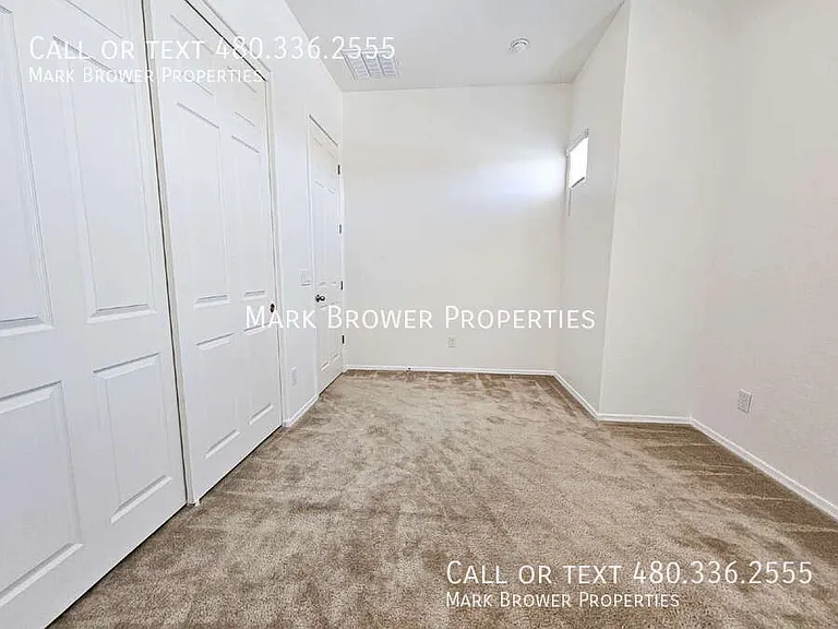 7358 W Phelps Rd — Photo 15