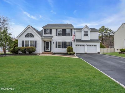 137 Grande Woodlands Way, Toms River, NJ, 08755
