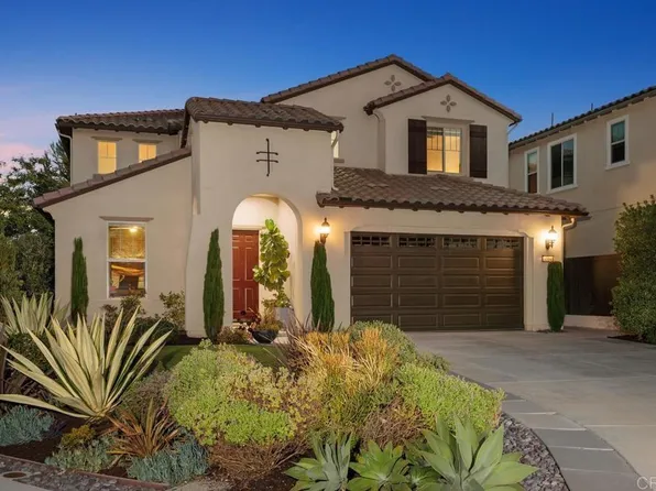 1504 Leonis Pl, Vista, CA 92083