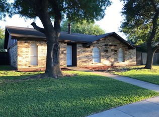 5052 Avery Ln, The Colony, TX 75056