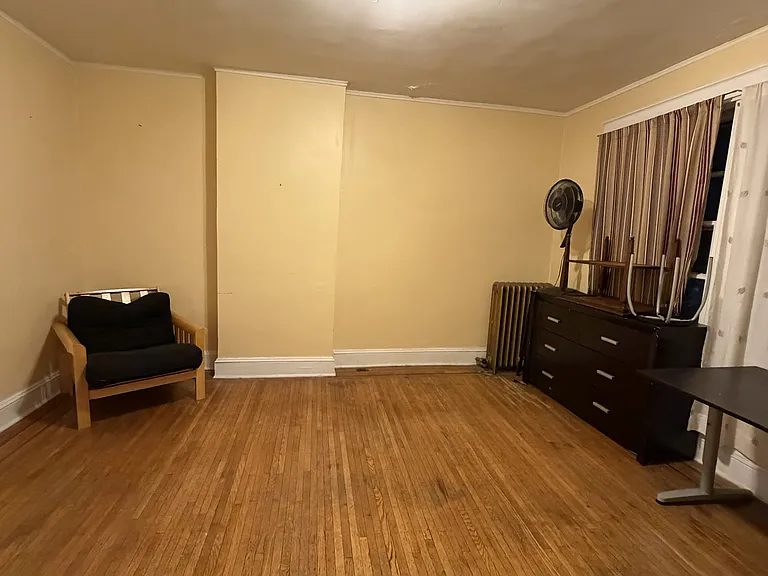 Large Bedroom or Can be used as living room. 
All Rooms have doors.