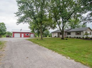 1200 E Bluebird Ln, Columbia, MO 65201