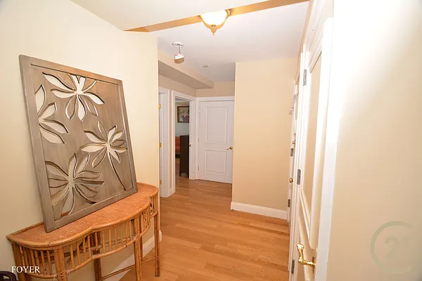 Sold by DO NOT USE - CENTURY 21 MK Realty | media 10