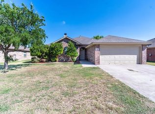 1503 N 15th St, Wolfforth, TX 79382