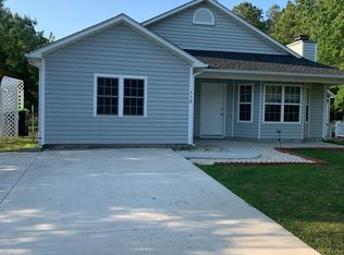 119 Huckleberry Ln, Hubert, NC 28539