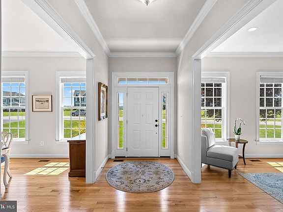 2nd image of 18585 Montague Pl